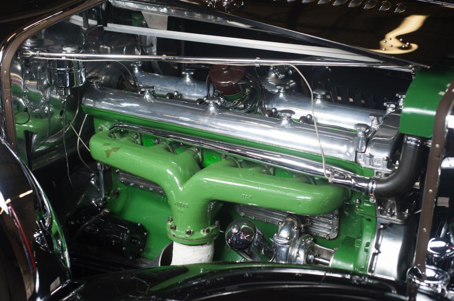  Duesenberg Model J Tourster by Derham 1931 года  (фото 2 из 17)